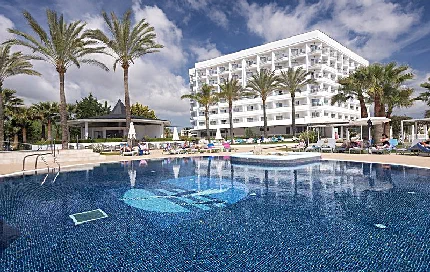 Adult only Hotel - Cala Millor Garden, Cala Millor, Mediterranean_Bay
